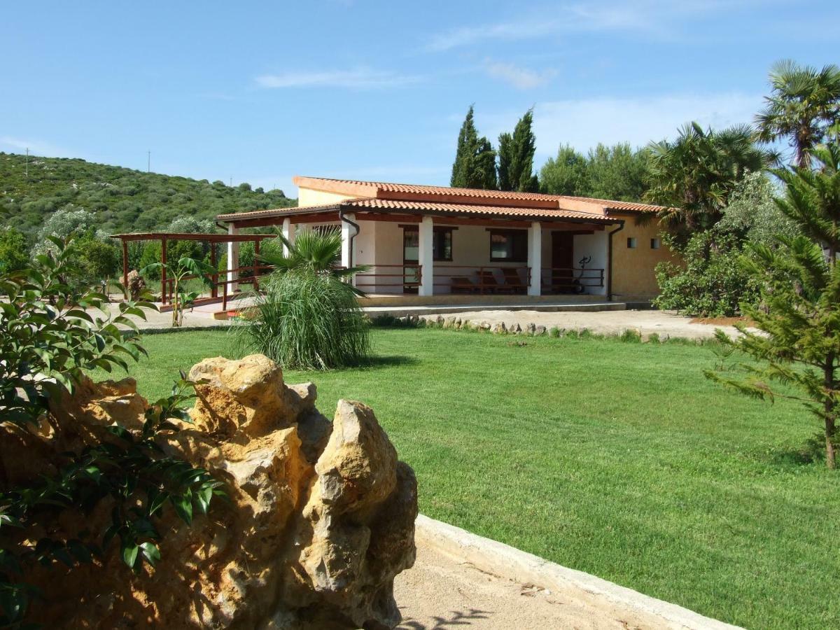 Agriturismo Corallo Santa Maria la Palma Dış mekan fotoğraf